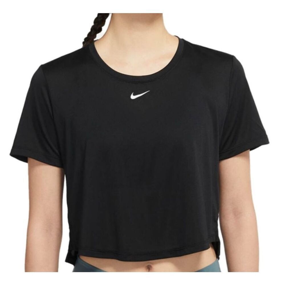 Dri-fit short sleeve crop top
